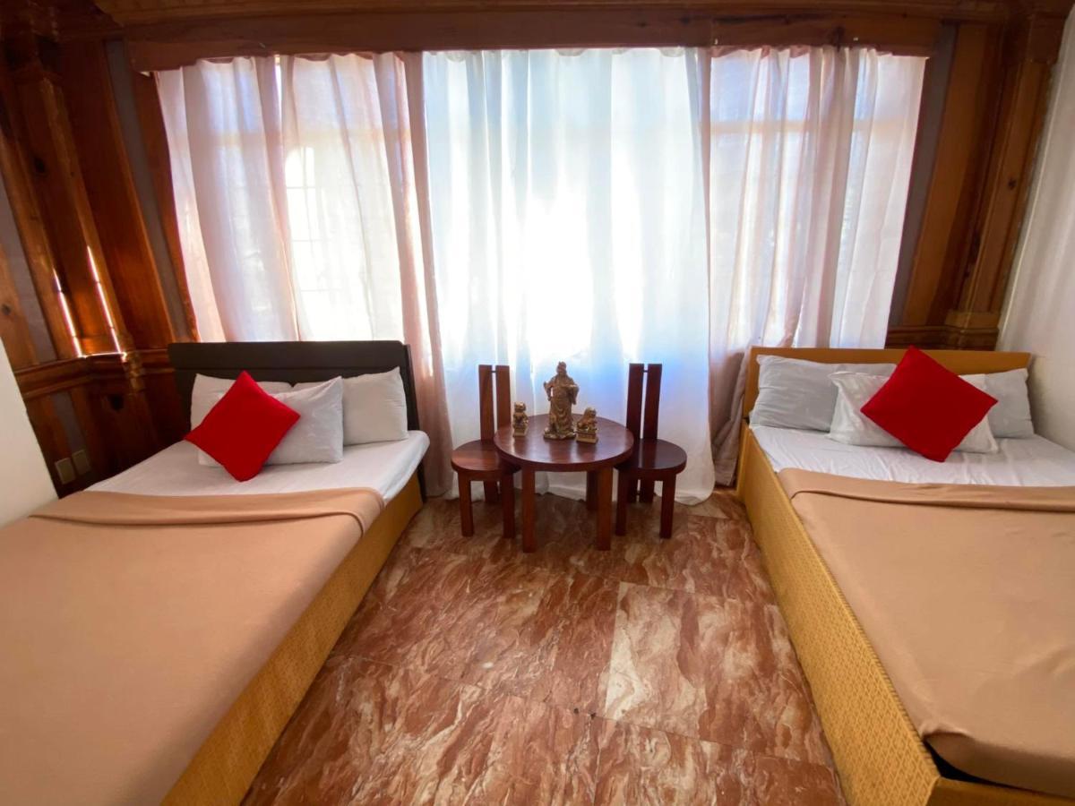 Twentyfour- Seven Transient House Bed & Breakfast Baguio City Luaran gambar