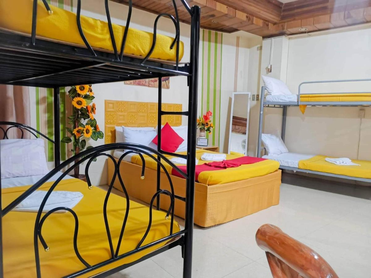 Twentyfour- Seven Transient House Bed & Breakfast Baguio City Luaran gambar