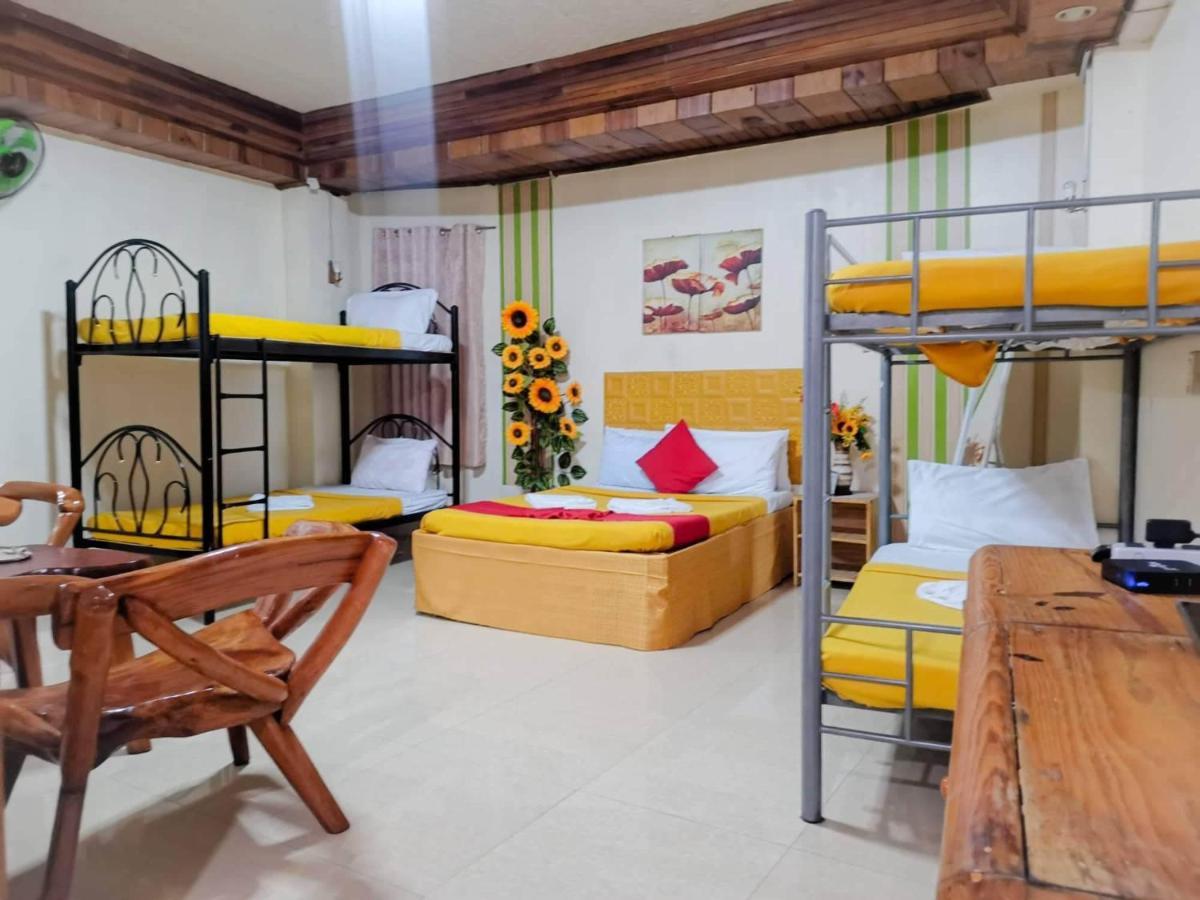 Twentyfour- Seven Transient House Bed & Breakfast Baguio City Luaran gambar